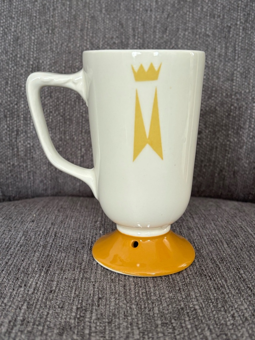 Homer Laughlin Marriott Mid-century Modern Footed Pedestal Mug